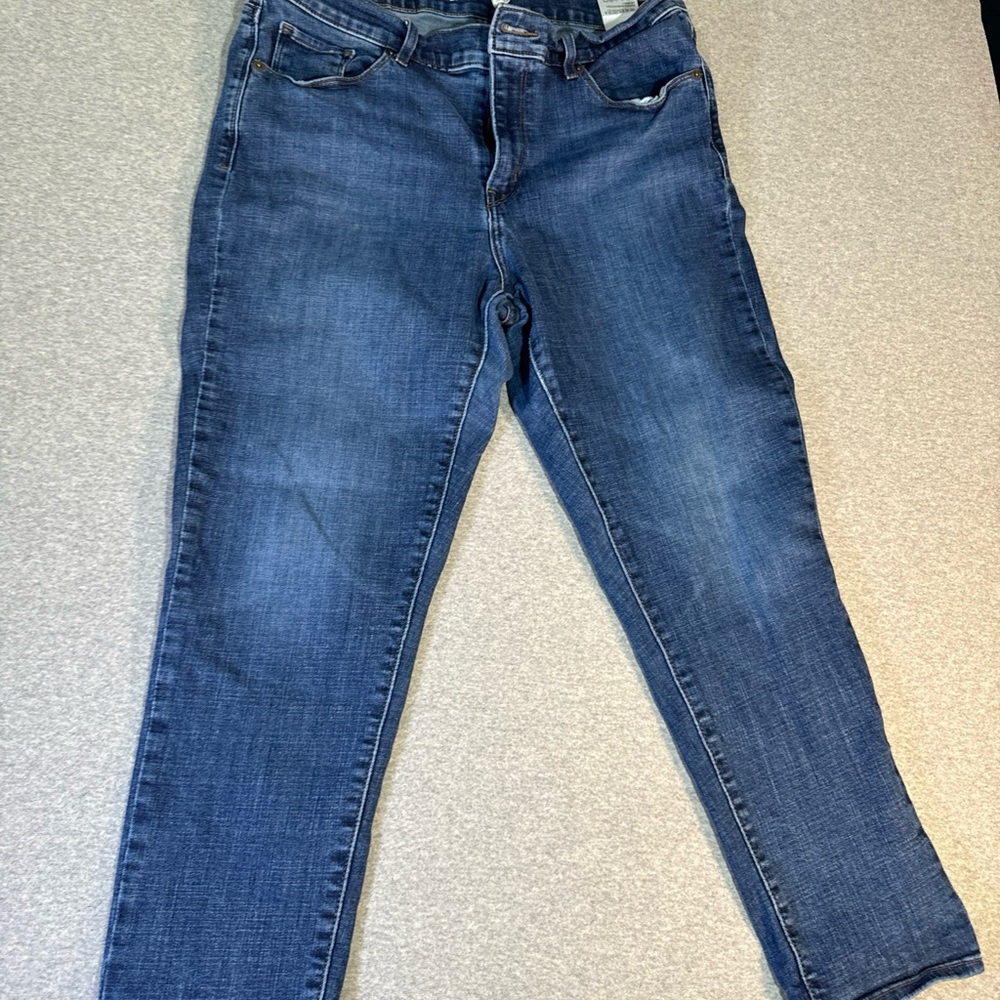 Levi Strauss Capri Jeans Size 14 Denim